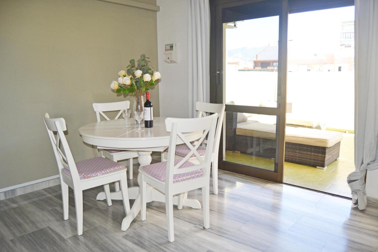 2 Bedroom 2 Bathroom Apartment In The Heart Of Fuengirola With Big Terrace And Free Parking Space Close To Beach Esterno foto